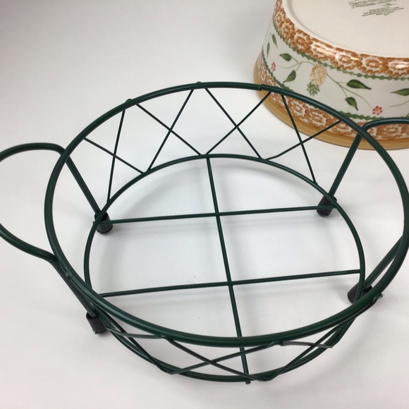 Temptations by Tara Presentable Ovenware Old World Hospitality 4 pc 1.5 qt - Picture 6 of 10